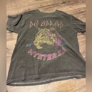 DEF LEPPARD BAND TEE